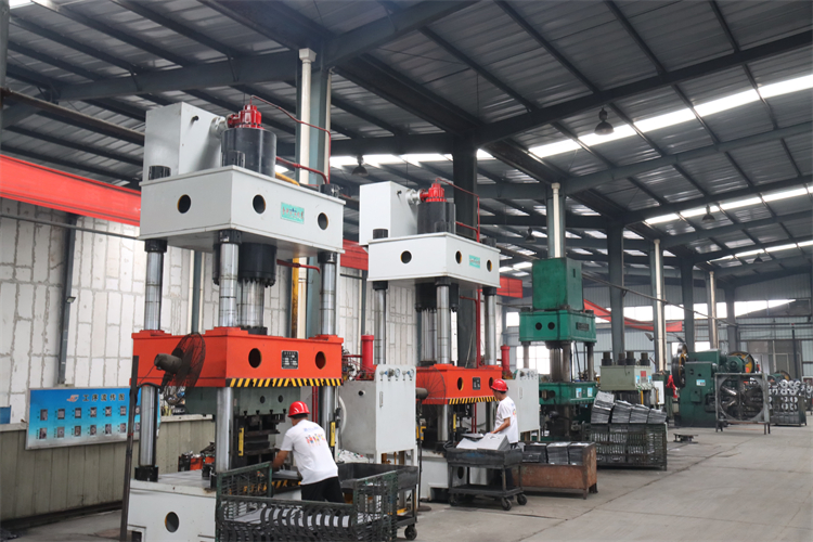 Universal Auto Disc Car Brake Caliper System for Hyundai KIA 5821017300