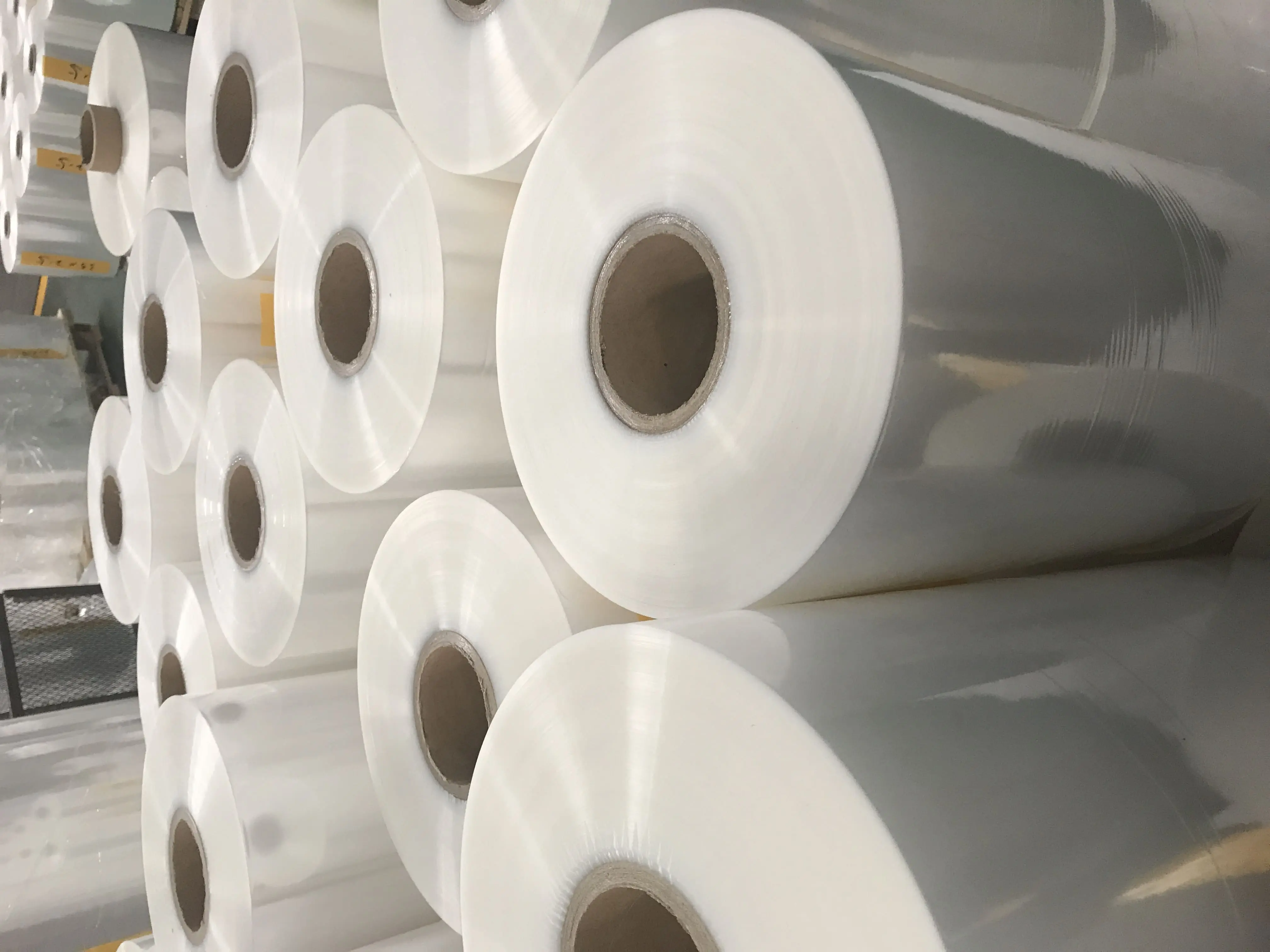 High-Quality Customized POF Heat Shrink Film from China Suppliers and Factory - High Quality, Non-Brittle, and Damp-Proof Manufacturers, Company