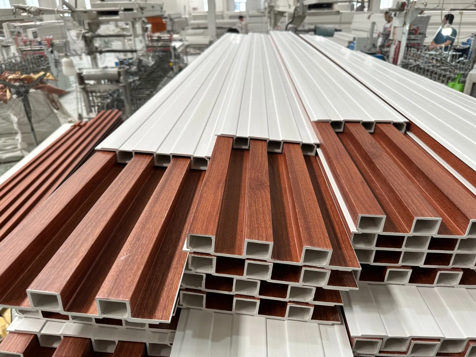 Anti-Slip Surface WPC Board Ensuring Safety for Outdoor Walkways and Patios