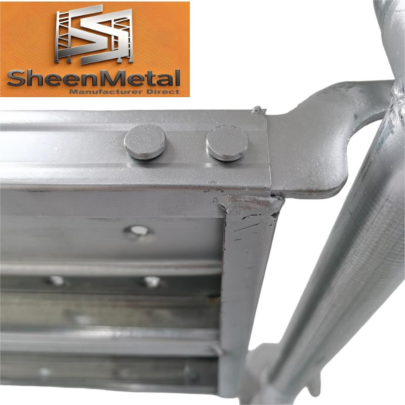 Heavy-Duty Painted Metal Scaffolding System for Construction Projects