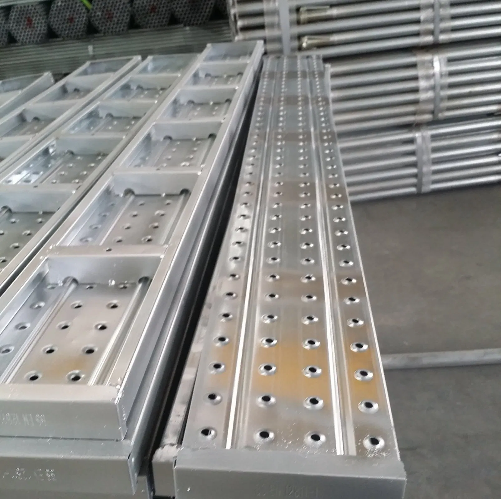 Fashion Scaffolding Catwalk Prop Jack Price Aluminium Steel Pin Layher Scaffold Board
