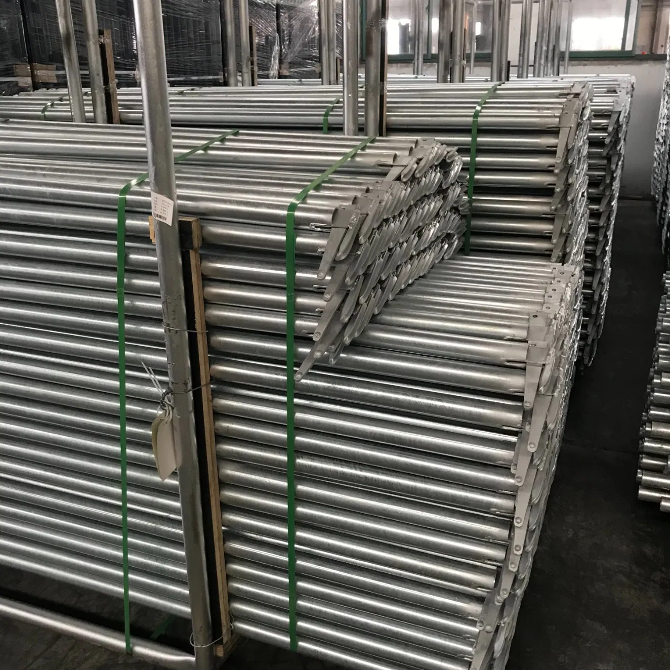 Au UK Kwik Stage Scaffolding