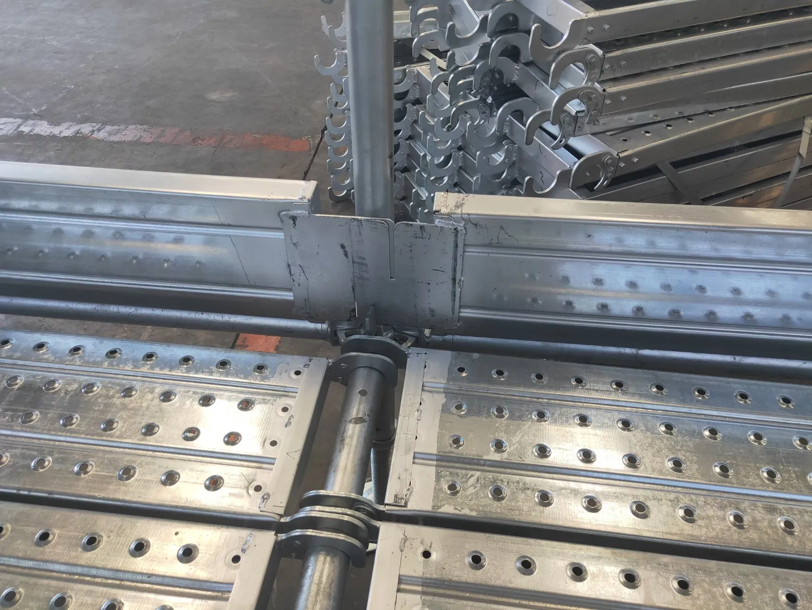 Pre-Galvanized Catwalk Steel Platform Plank Walk Boards with Hook