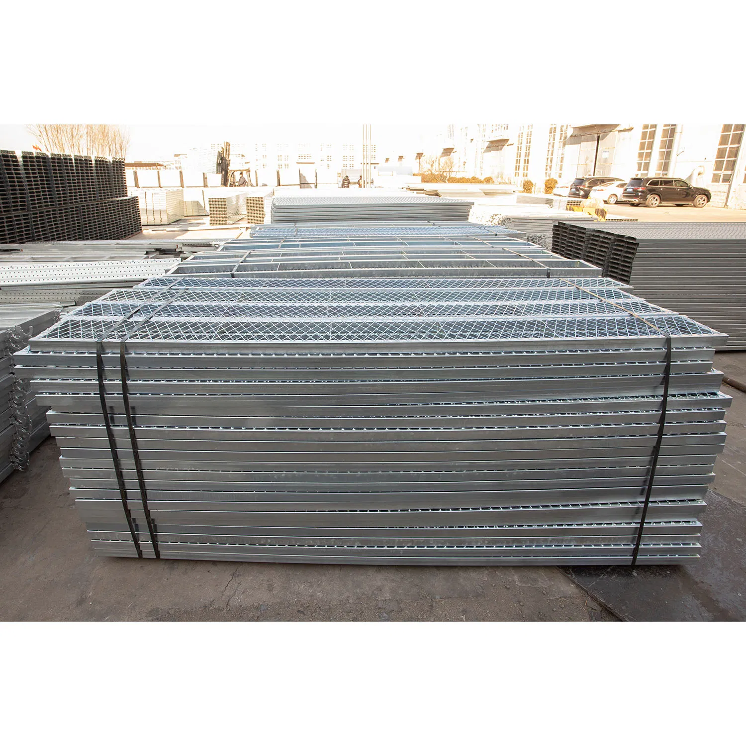 Scaffolding System Construction Equipment Tools En12811 210mm 240mm American and European Planks/Boards for Building Material