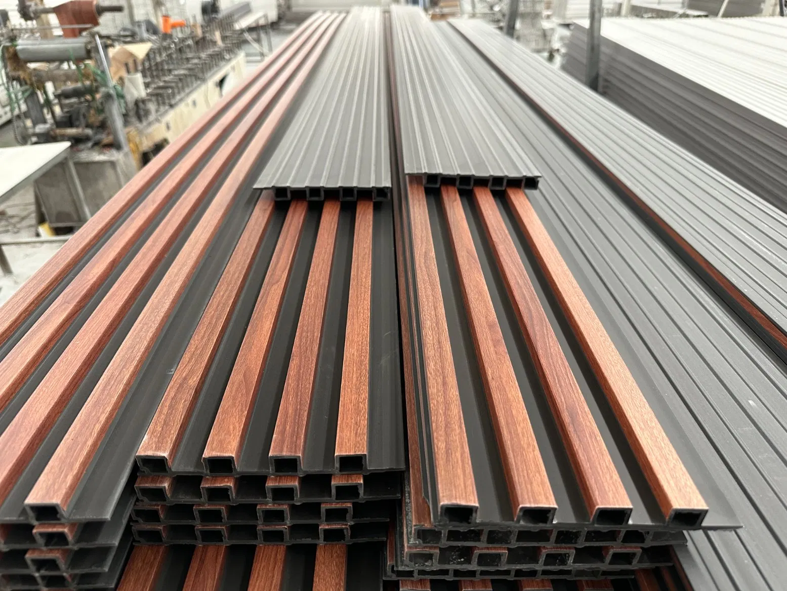 Anti-Slip Surface WPC Board Ensuring Safety for Outdoor Walkways and Patios