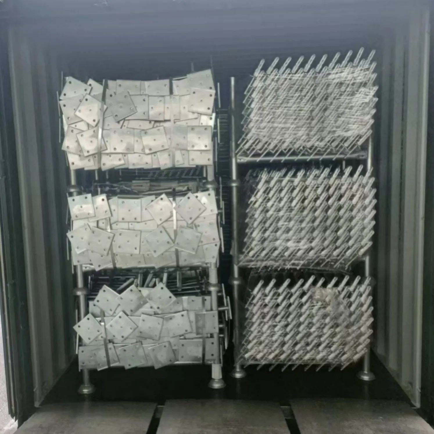 Quick Platform Kwikstage Scaffolding Includes Integrated Decking Systems That Install Rapidly Without Separate Components