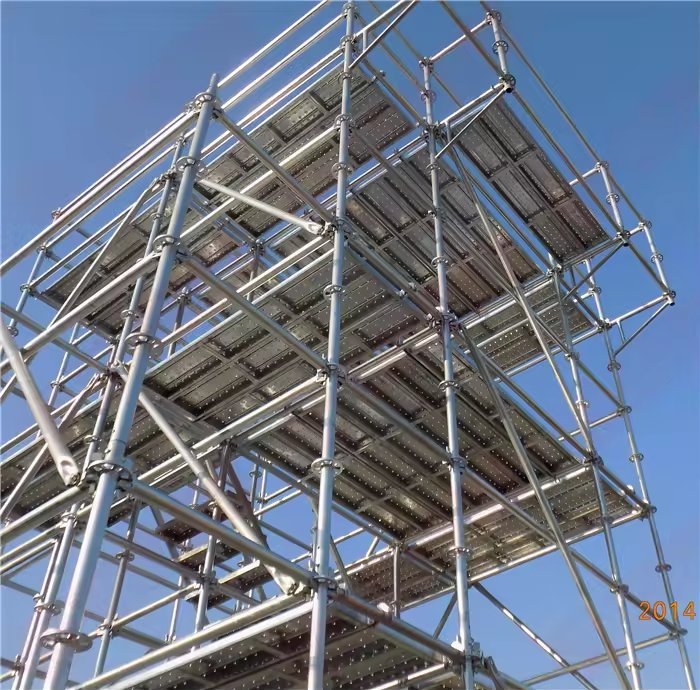 Portable Galvanized Folding Scaffold Mobile Scaffolding System for Construction Steel Ladder Frame Made in China