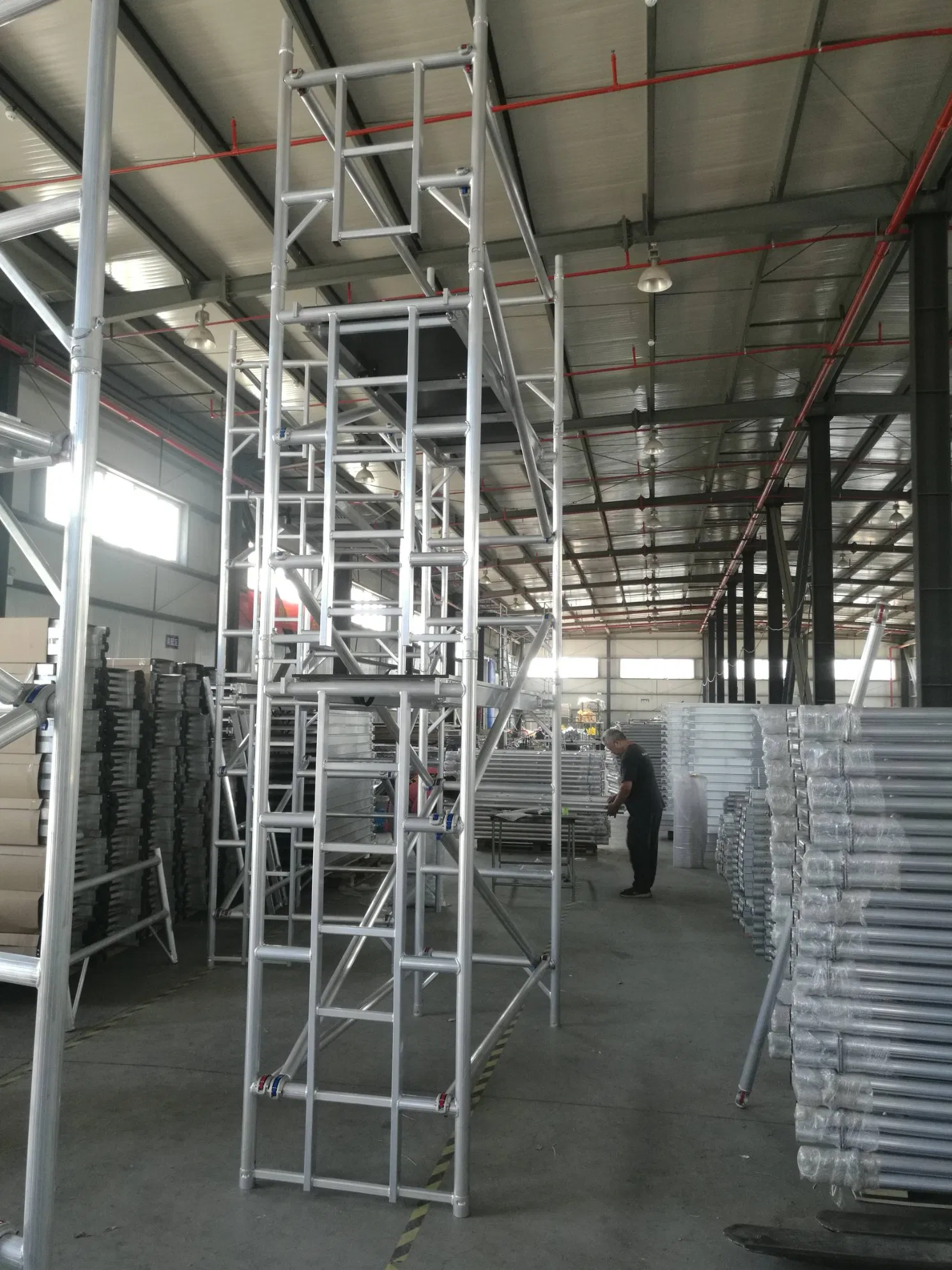 China Factory Custom Aluminum Mobile Scaffolding Tower