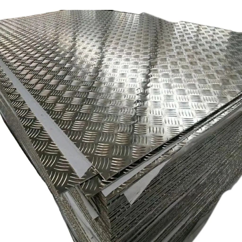Anti-Slip 6061 6063 6082 3003 Aluminum Embossed Checkered Tread Sheet for Refrigerator/Construction