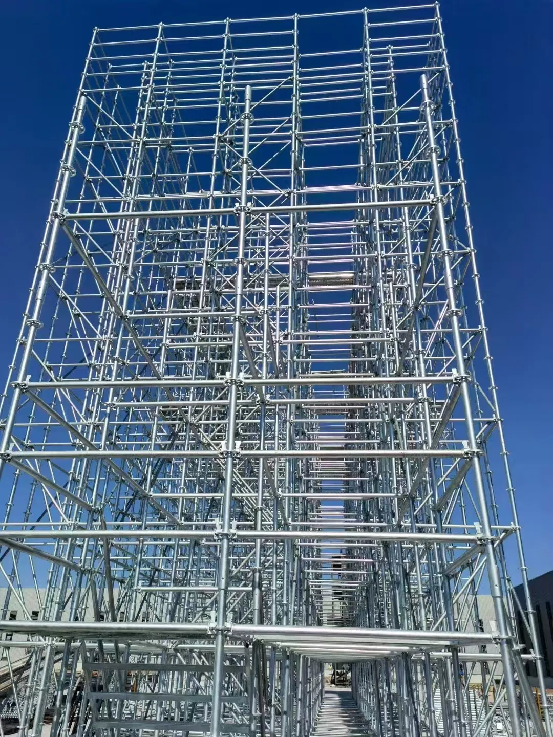Heavy-Duty Ringlock Scaffolding System for Safe Construction Andamios Use