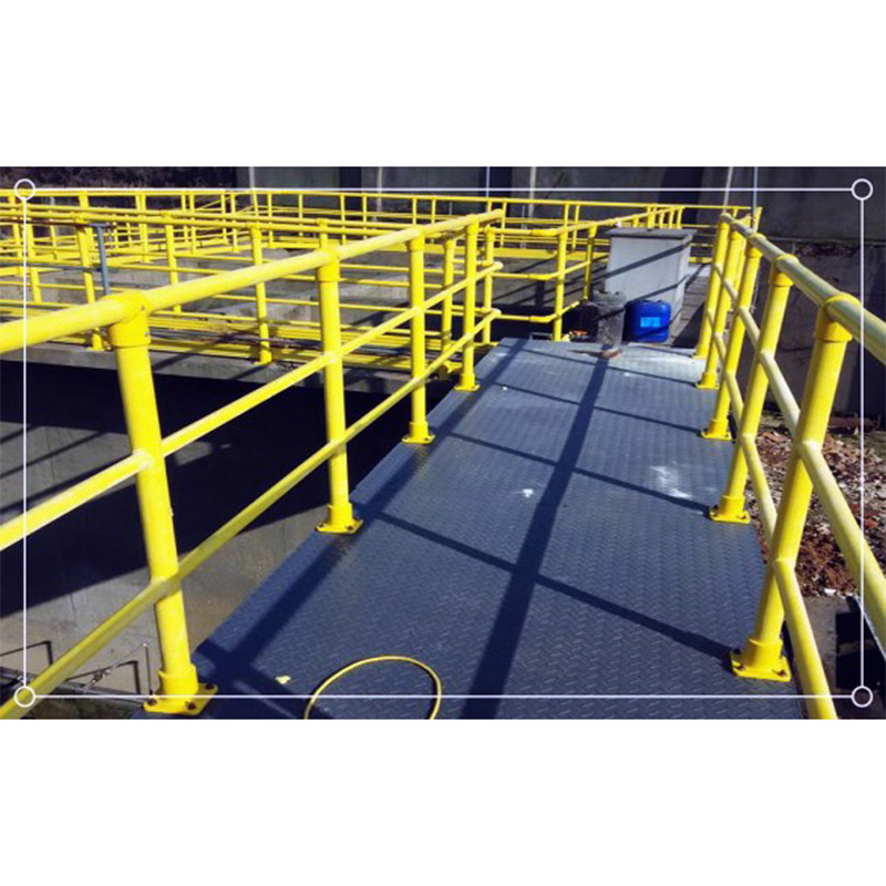 Non Slip Stair Treads FRP Grating High Strength and Durability Anti-Slip Fiberglass Grating Chemical Resistant