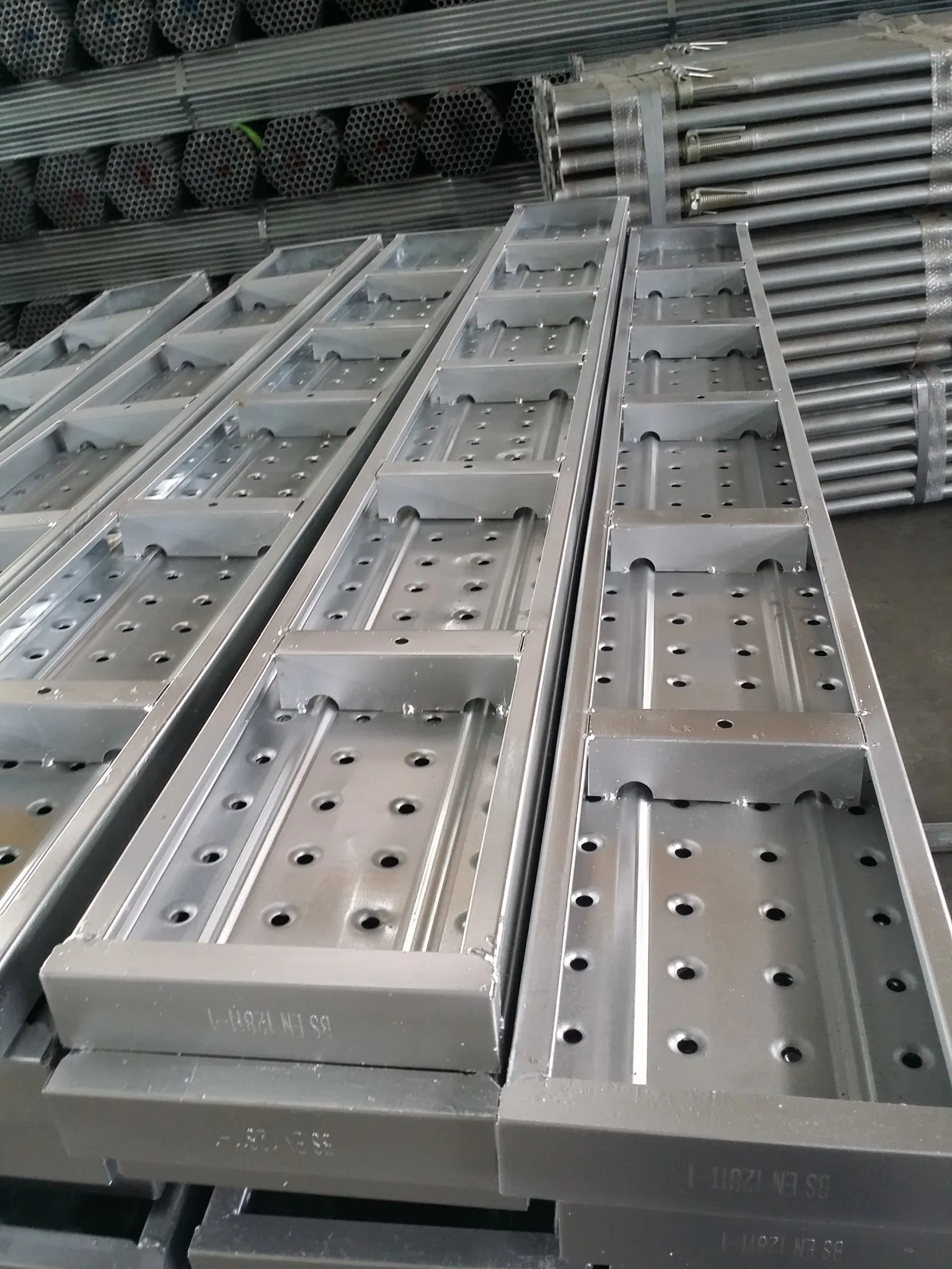 Cheap Price Scaffolding Catwalk Folding Aluminum Prop Fittings China Screw Jack and Caster Wheel Scaffold Board