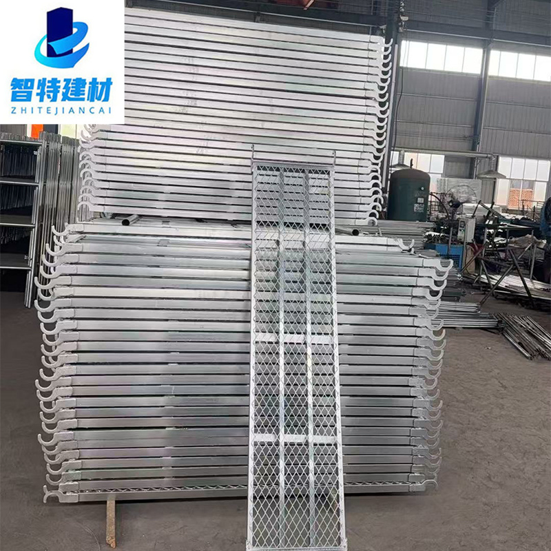 Made in China Heavy Duty Rolling Mobile Aluminum Scaffold Scaffolding for Industrial and Commercial Construction