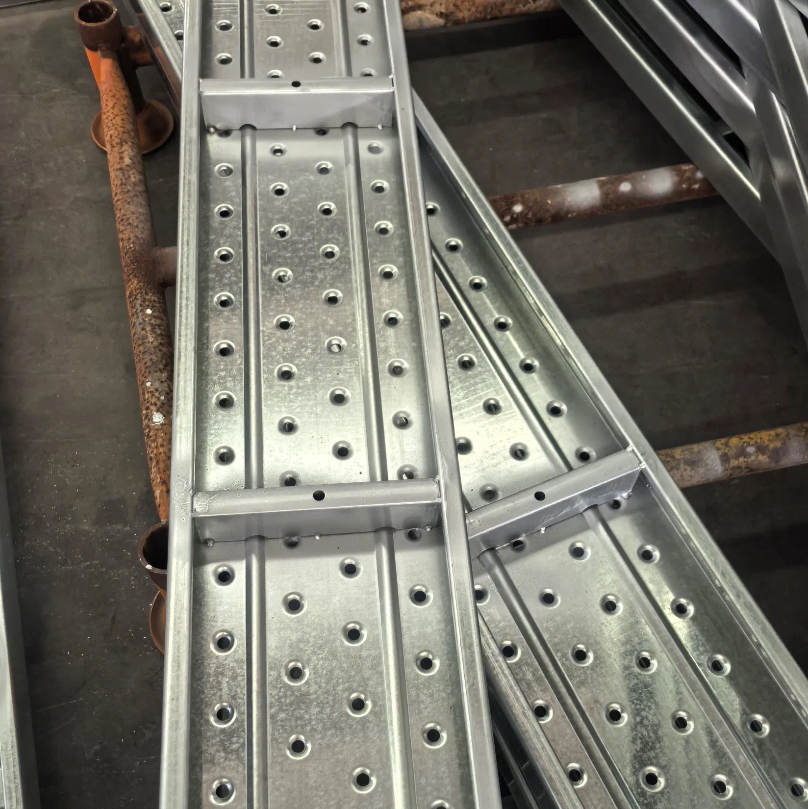 Galvanized Steel Scaffold Plank Walkway Planks Plate Sheet Scaffolding Steel Plank with Hook