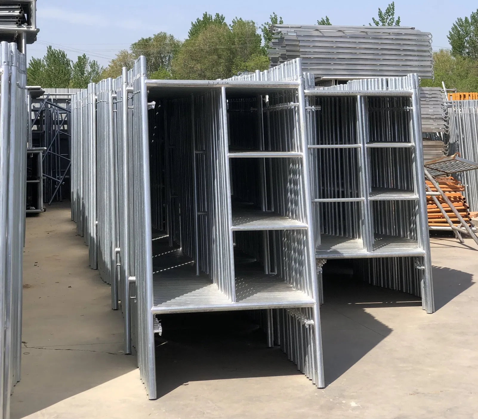 Steel Scaffolding Painted Scaffold System Shoring Euro H Frame