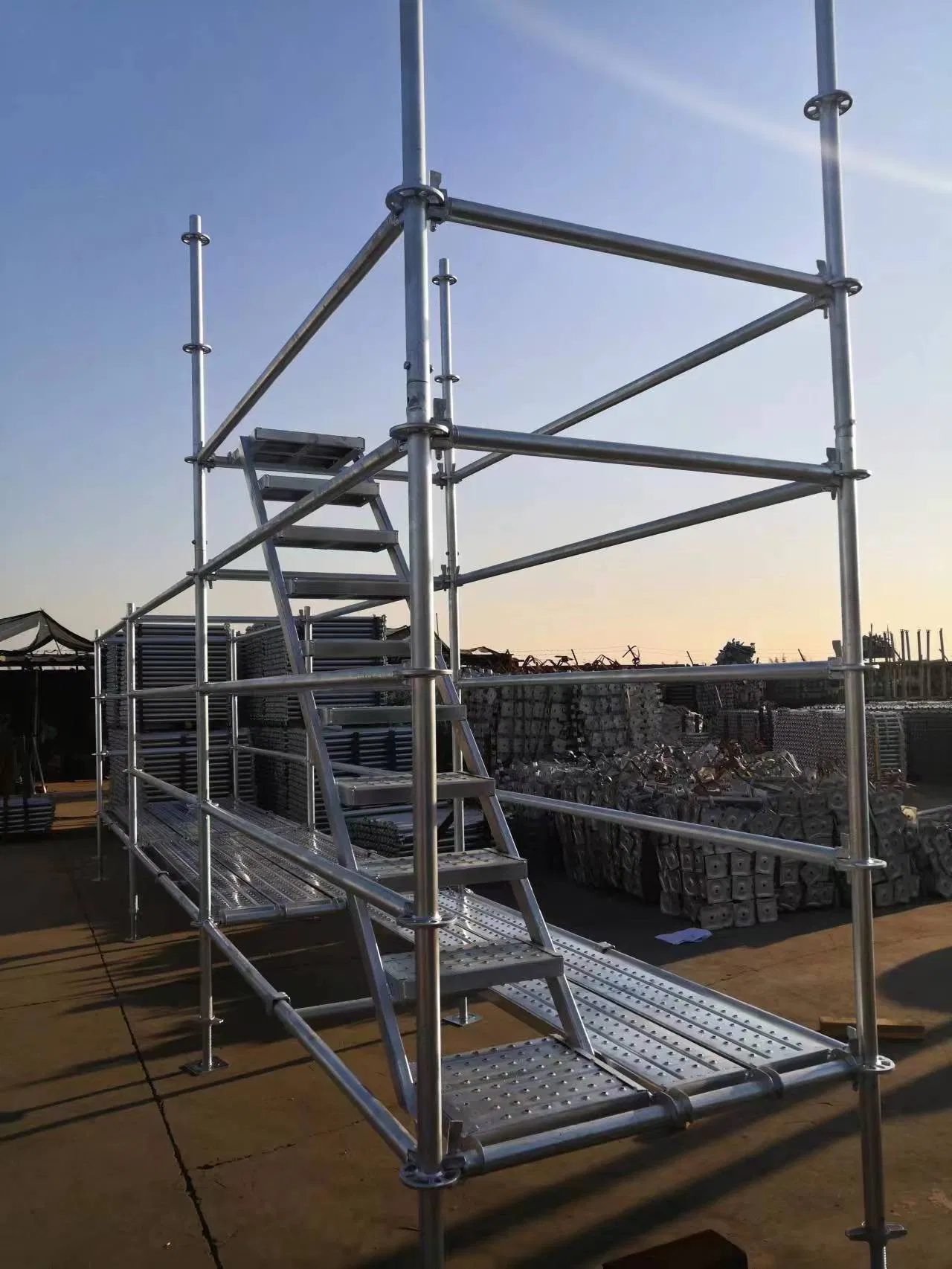 Heavy-Duty Ringlock Scaffolding System for Safe Construction Andamios Use