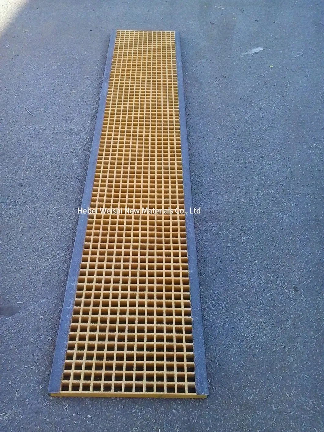Stair Treads and Platforms Pedestrian Walkways and Bridges Anti Slip Stair Treads Easy to Install Fiberglass Grating