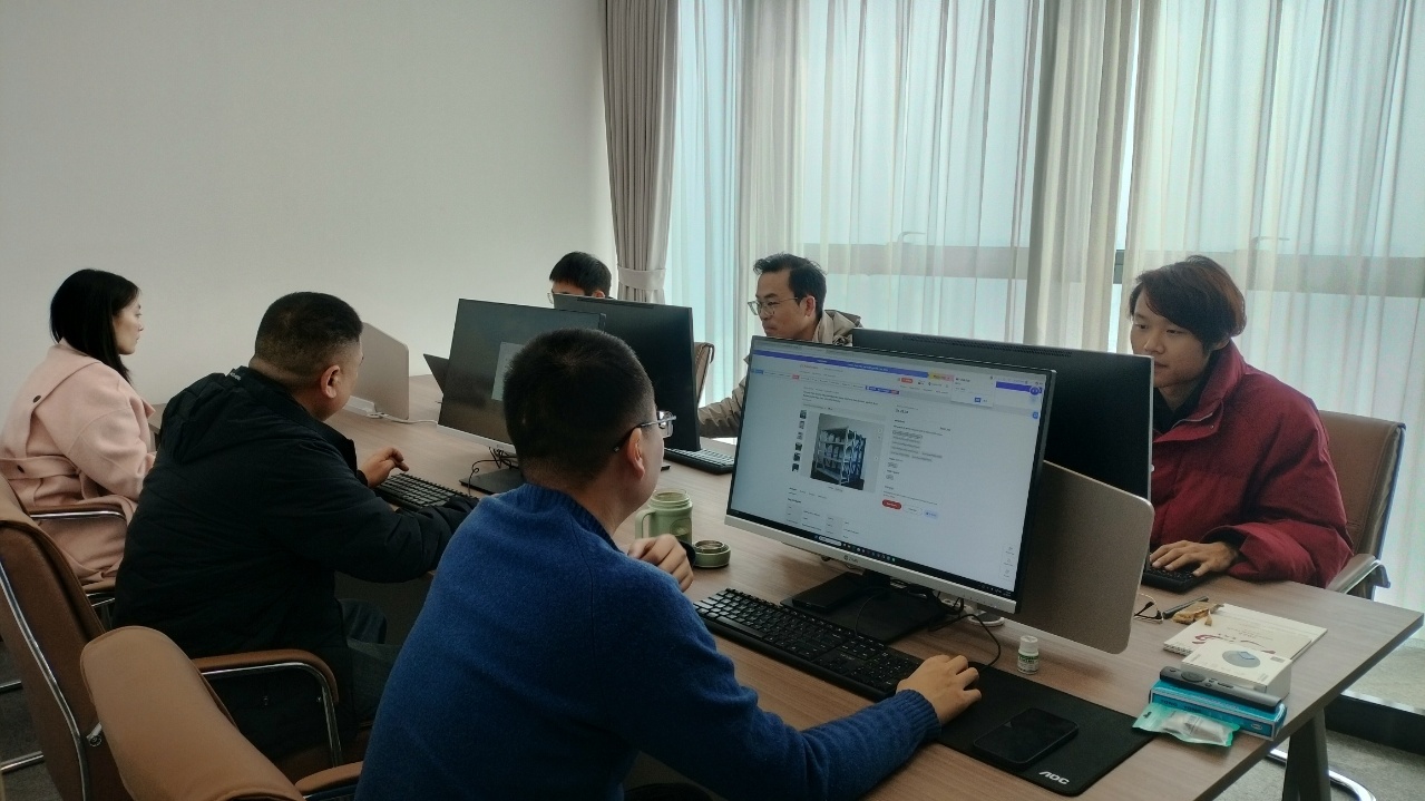 Shenzhen Shunyiming heavy-duty industrial racking system in large warehouse