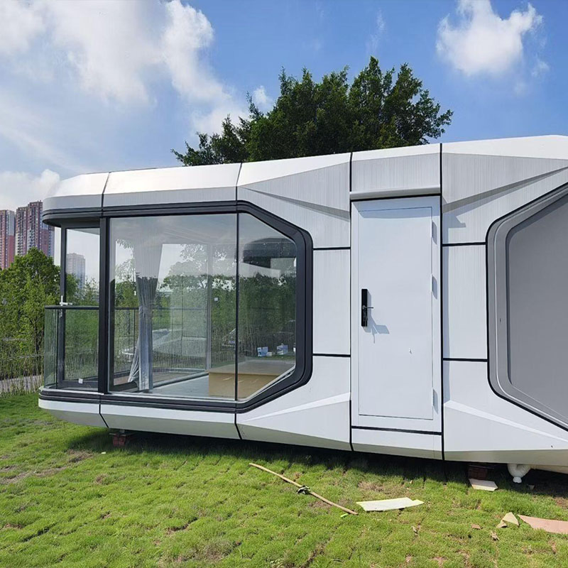 Prefabricated Modular Capsule House for Tiny Living &amp; Outdoor Office ISO9001 Approved