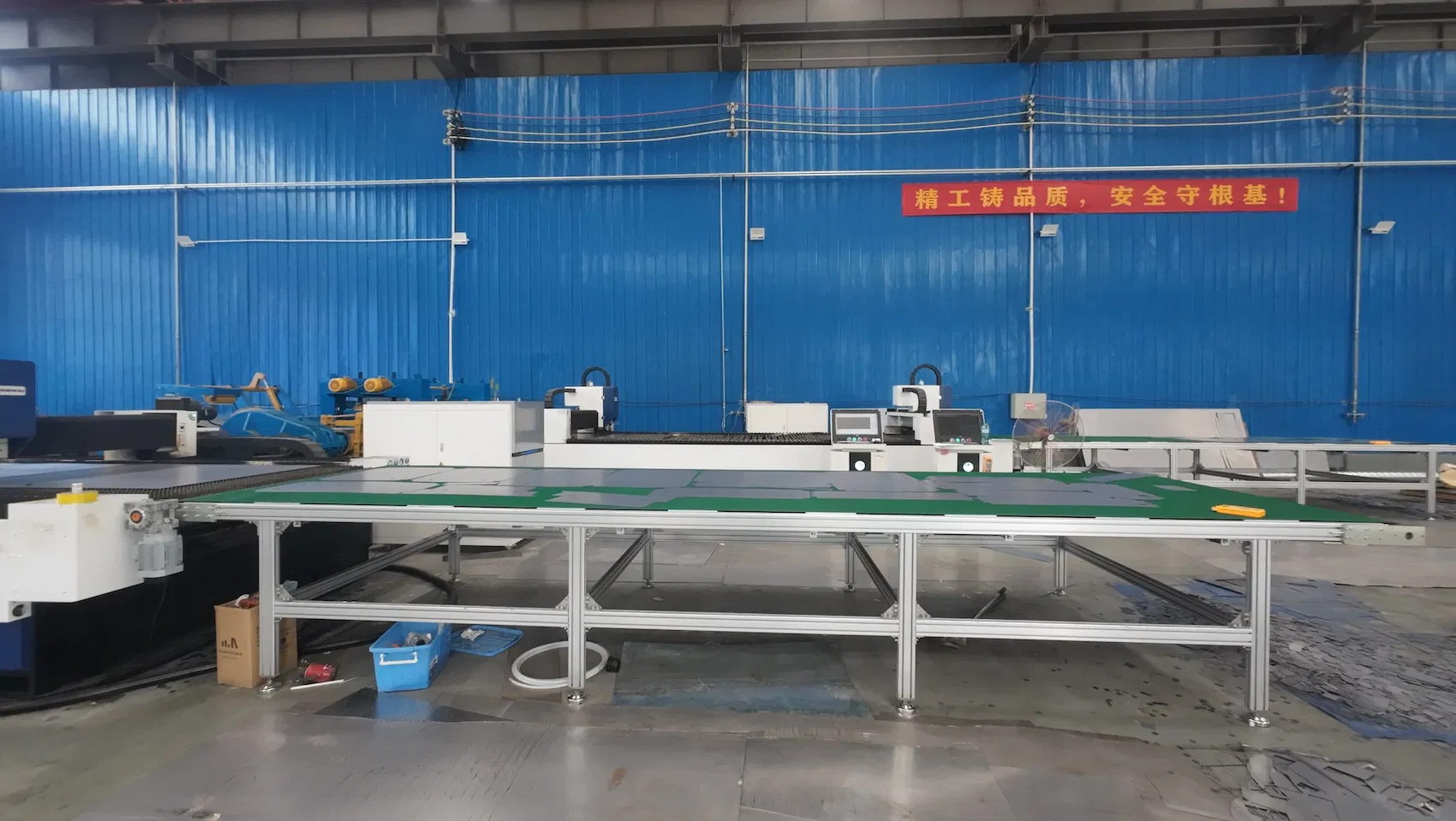 Heavy-Duty PVC Prefab Capsule House Steel-Framed Durable Disaster Housing