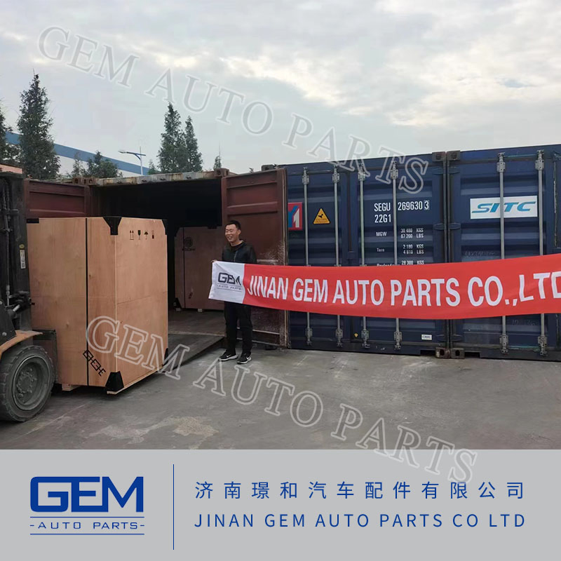 Transmission Housing for HOWO Shacman F3000 Lgmg Construction Machine Mining Truck