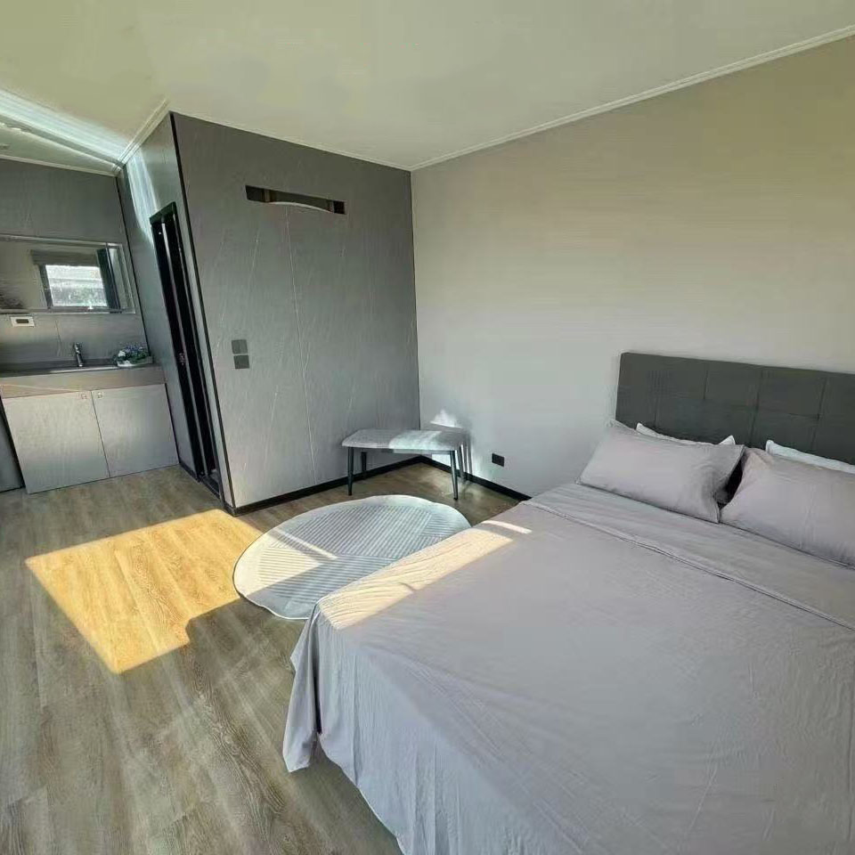 Prefab Space Capsule Hotel Room Modern Smart Modular Pod House for Resort and Travel Accommodatio