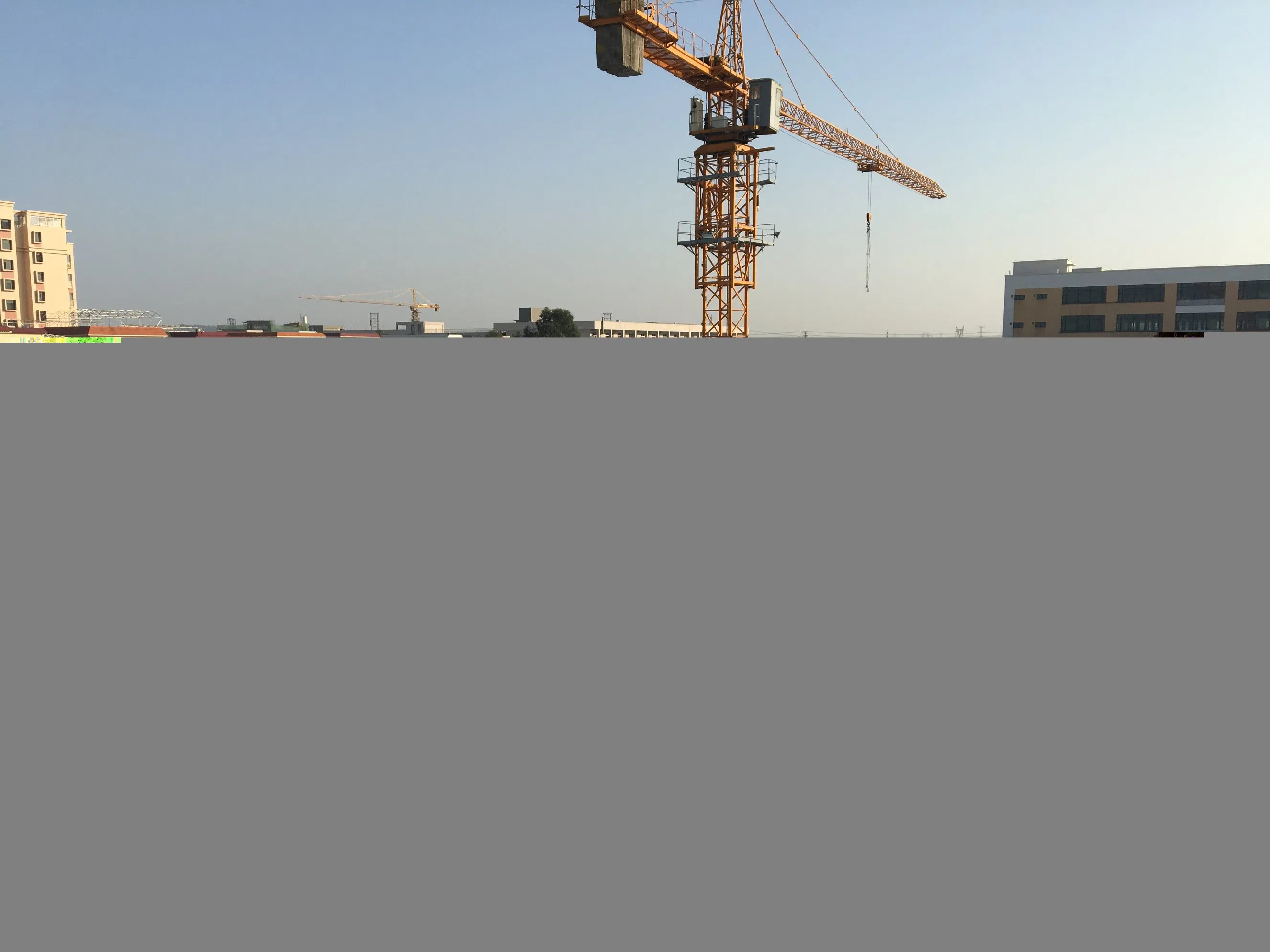 Premium Prefabricated Steel - Built Fast - Assembled Container House: Mobile Solution for Modern Commercial Capsule Spaces