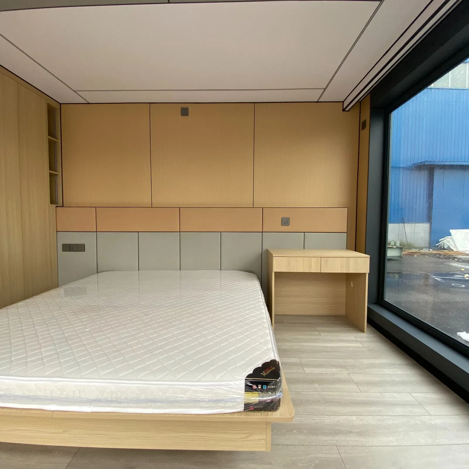 Urban Compact Living Capsule: Innovative Starlink A5 Home Solution