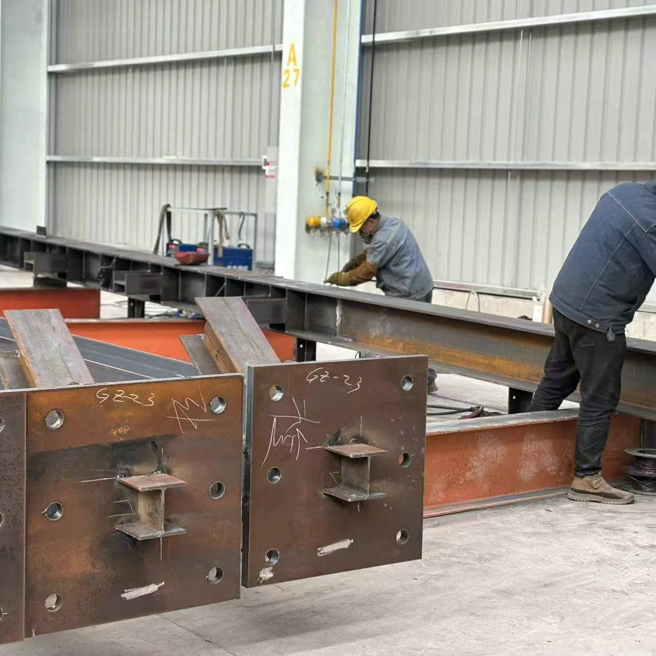 Flexible-Design Steel Structure for Mixed-Use Buildings