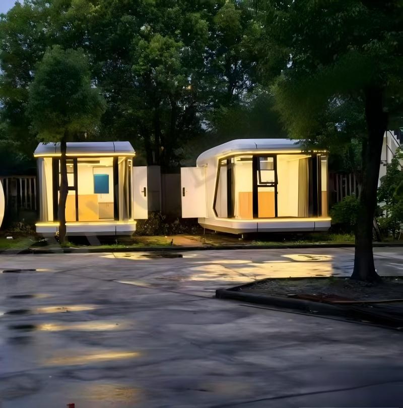 Advanced Modular Space Capsules House for Remote Research Stations