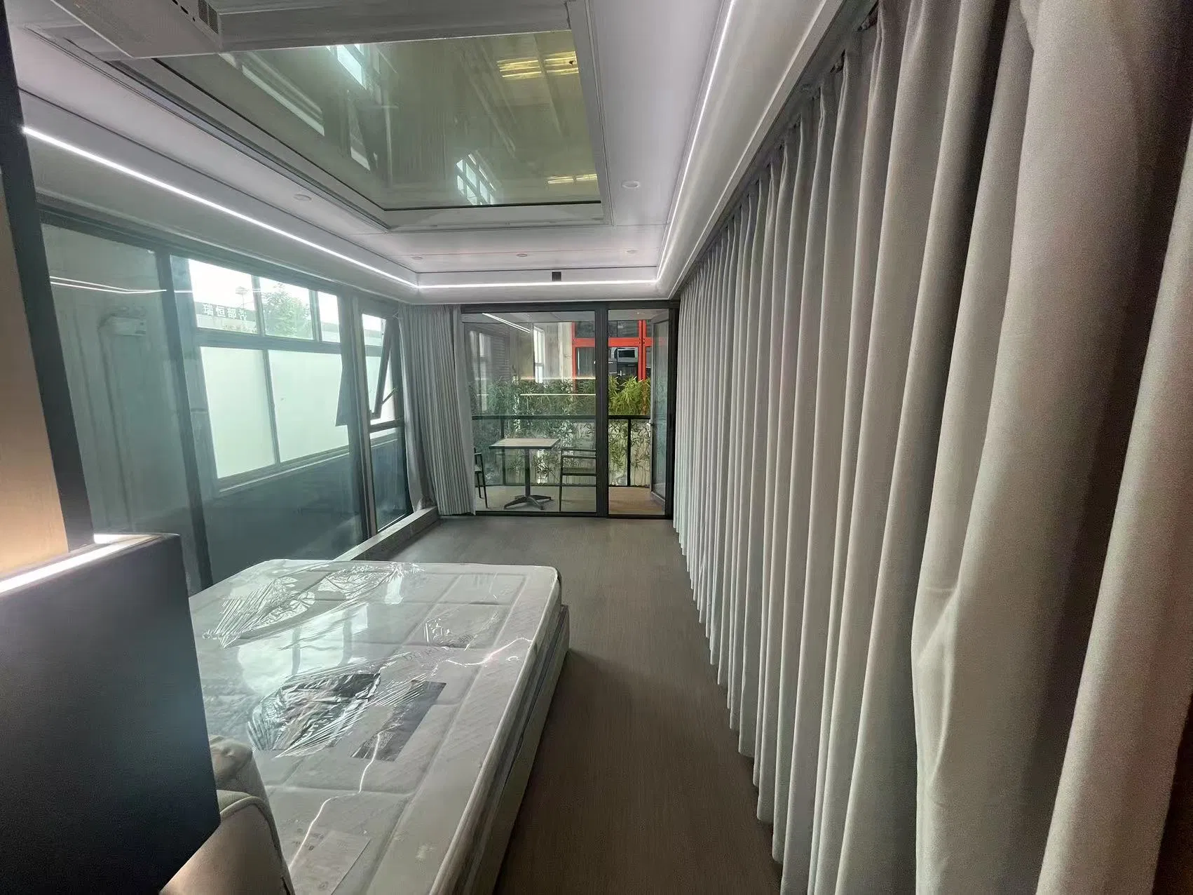 Modern Fashion Design Sound Insulation and Heat Insulation Modular Home with Bathtub