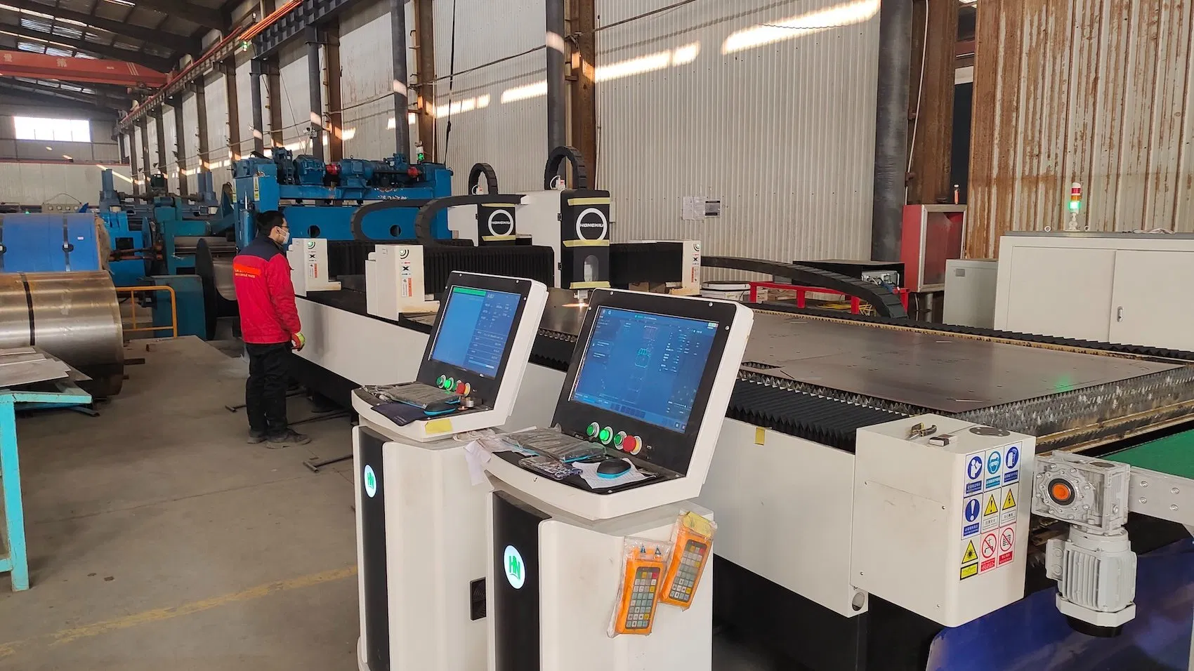 Double-Layer PVC Prefab Capsule House Thermally Broken Durable Relief Capsule