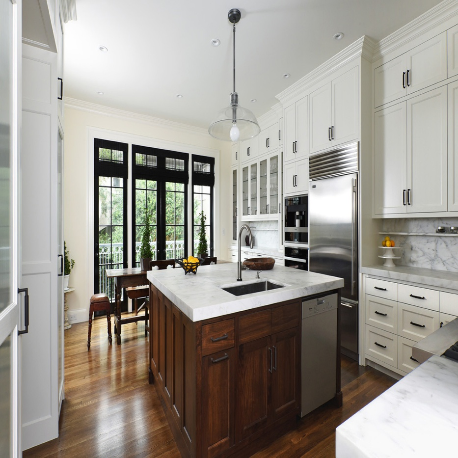 Contemporary Modular Kitchen Unit with Integrated Microwave Storage