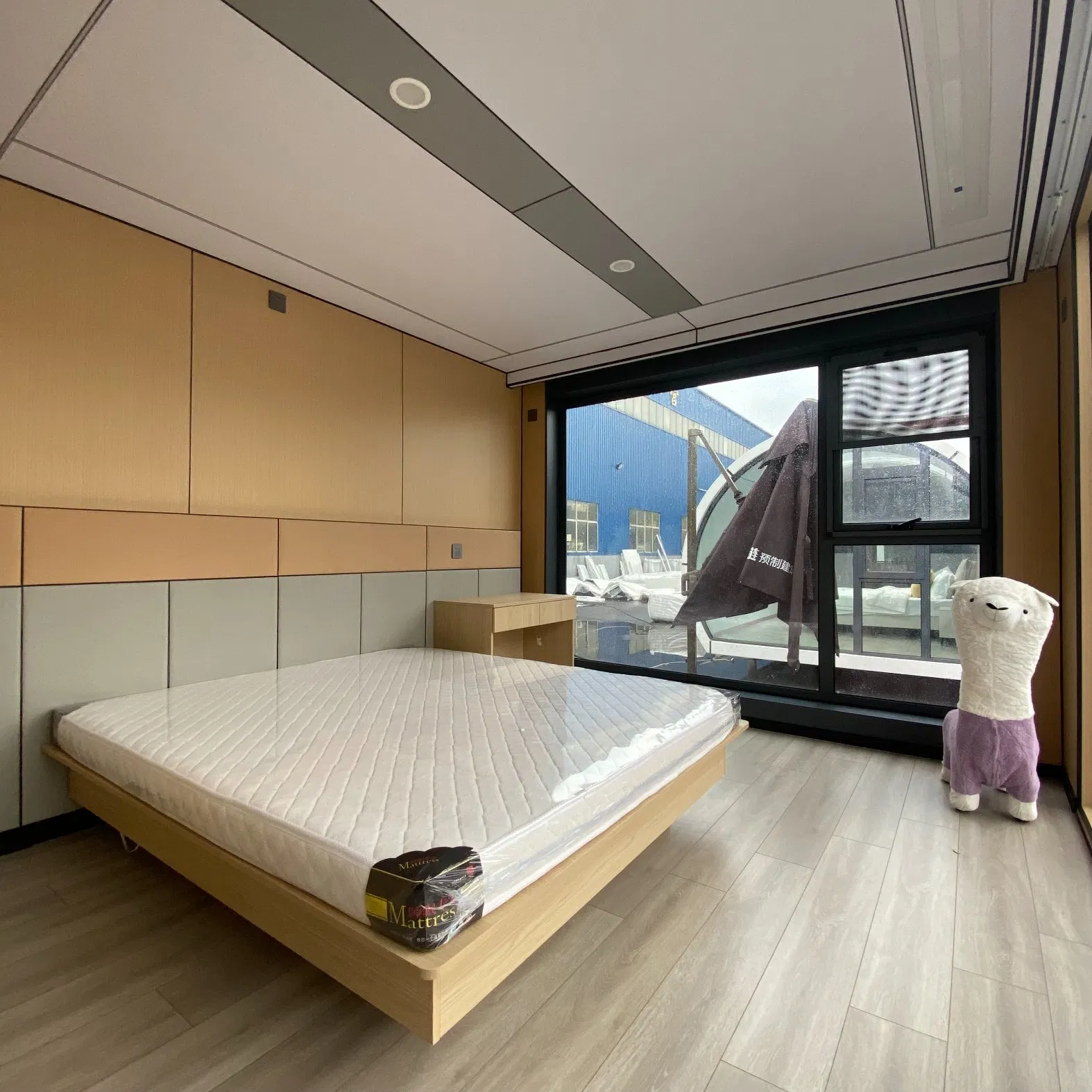 Urban Compact Living Capsule: Innovative Starlink A5 Home Solution