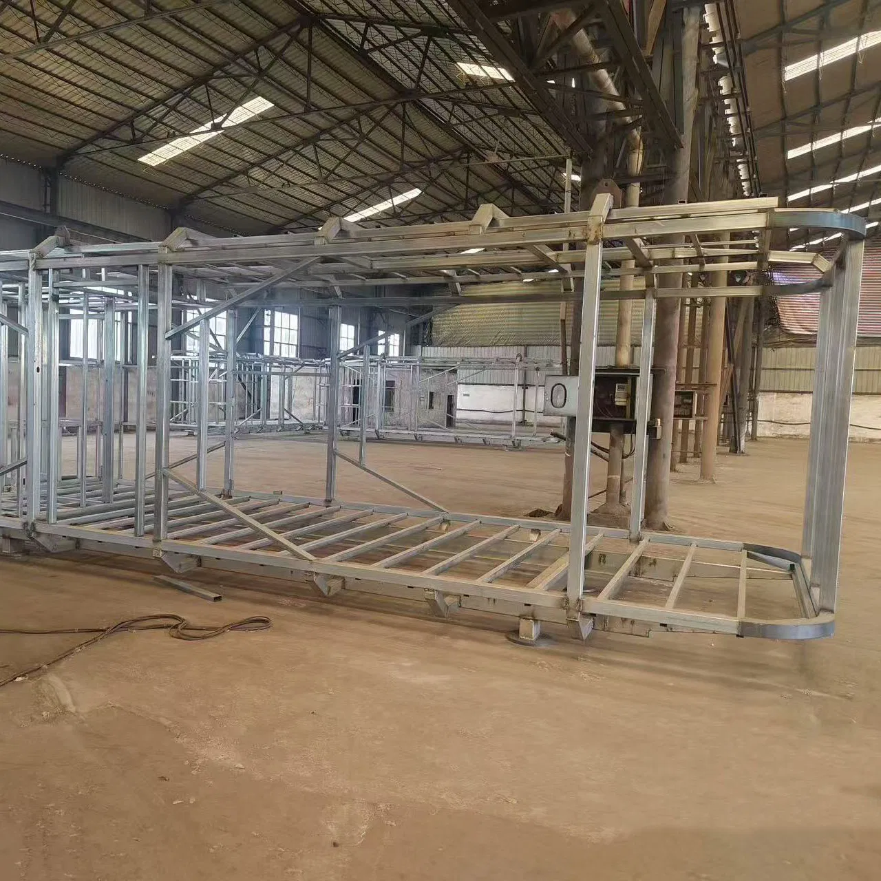 High-End Prefab Space Capsule Villa Portable Modular Pod House for Hotel and Outdoor Living Solutions