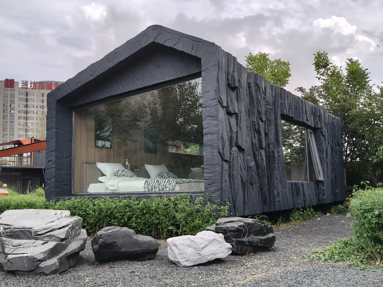 Exclusive Hospitality Investment Venture Modular House Apple Cabin