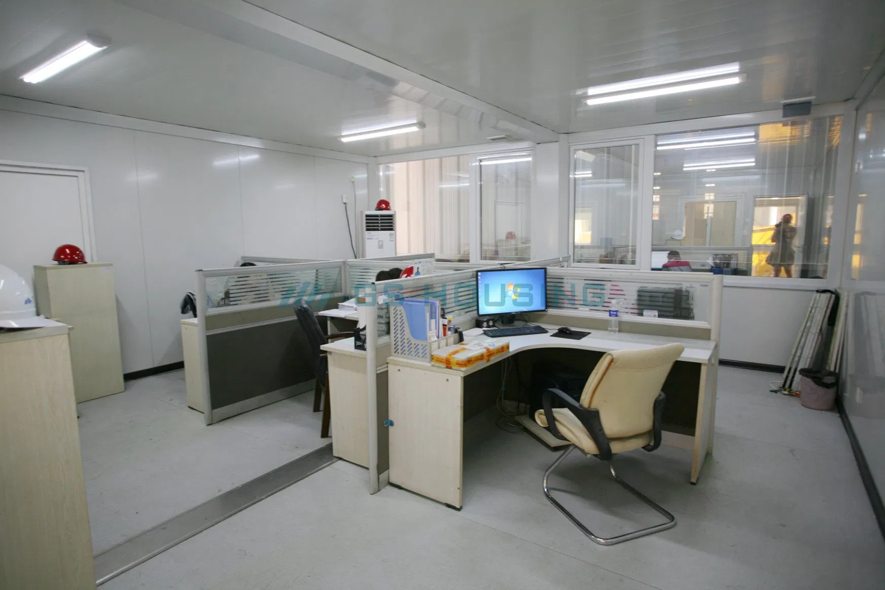 Fast Installation Temporary GS Housing Dormitory Living Flat Pack Container House 2 Storey Container House Turnkey Container House