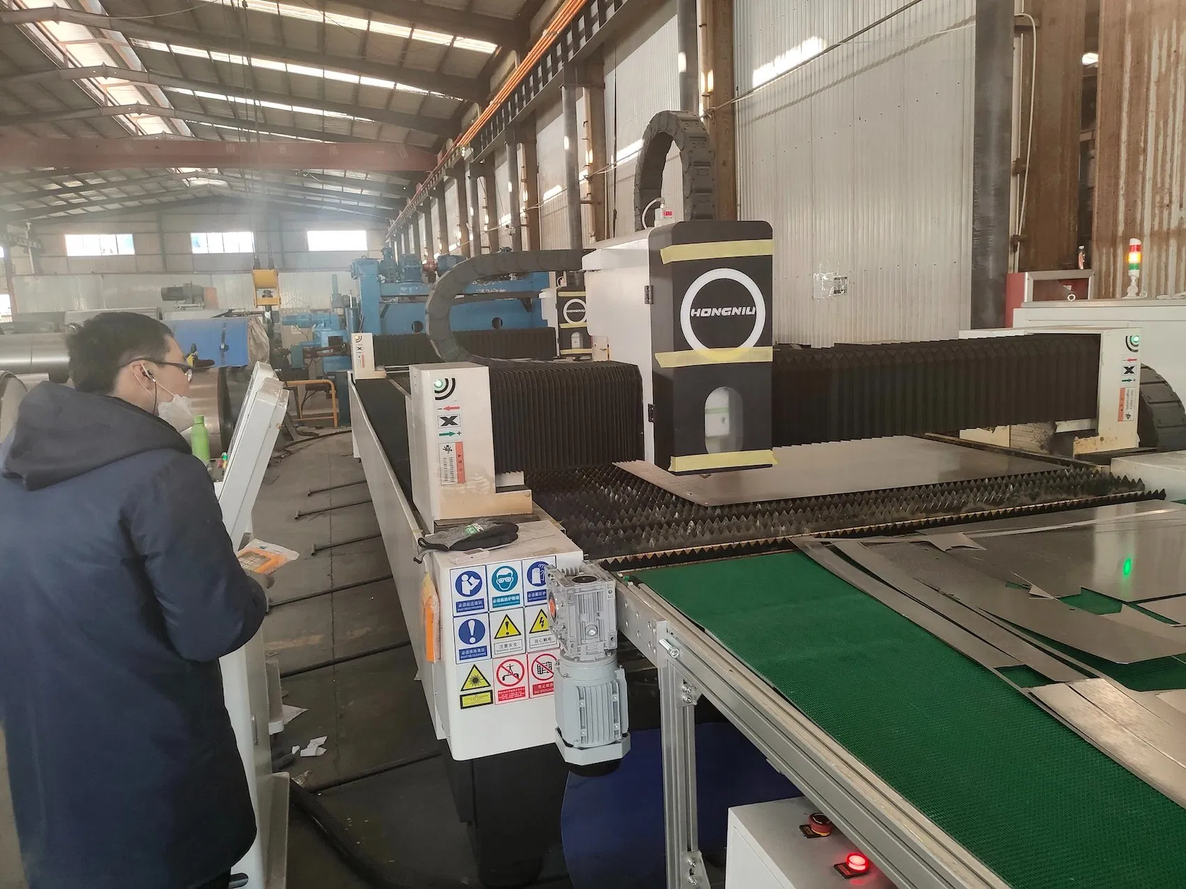 Smart Automated Expandable PVC Prefab Capsule House for Energy-Efficient Shelter