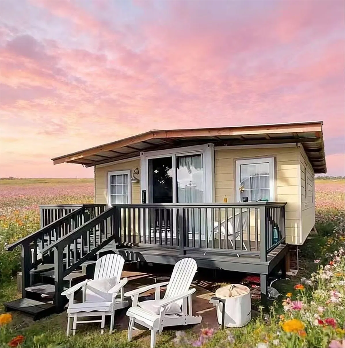 40FT Modular Expandable House Volumetric Design Moisture Barrier Sustainable Materials