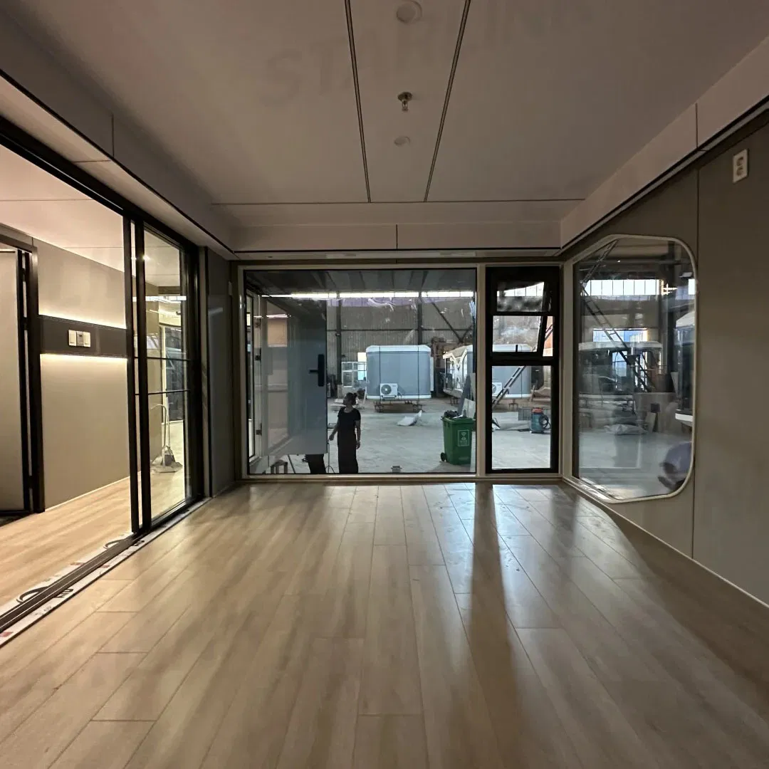 Customized Three-Bedroom Prefabricated Modular Steel Space Capsule-Style House