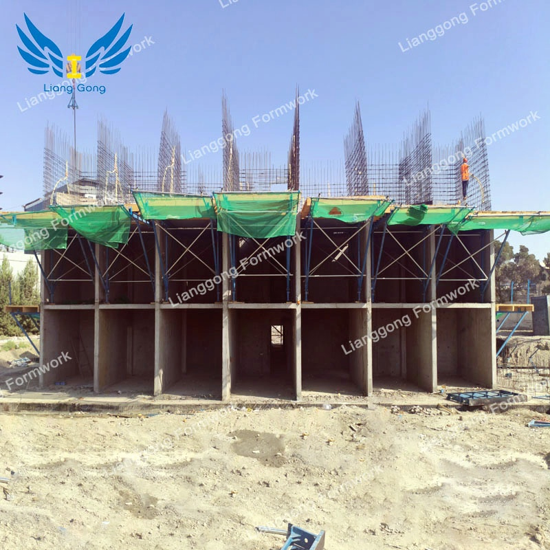 Integrated Tunnel Formwork System for Simultaneous Casting of Concrete Walls and Slabs