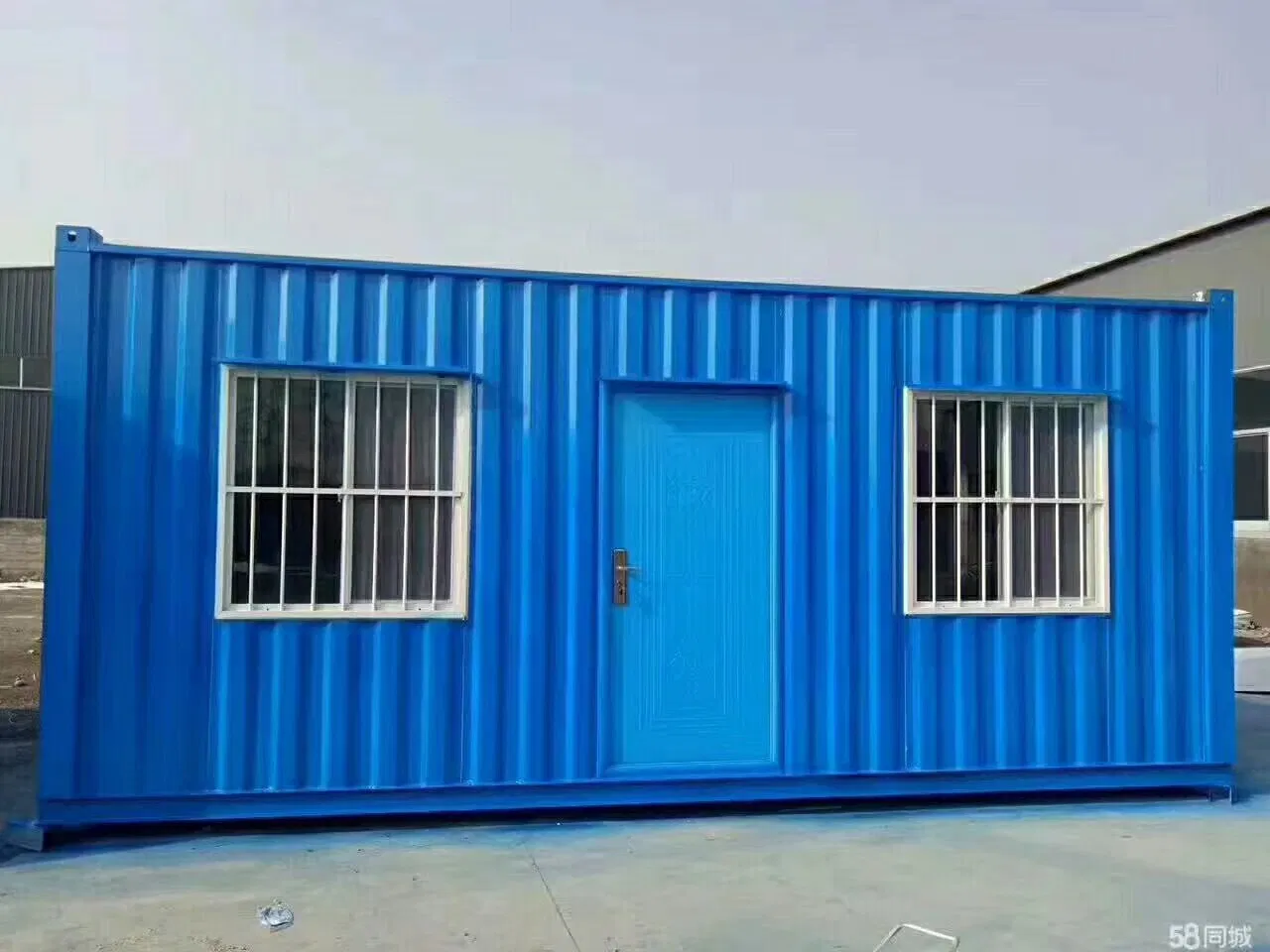 Premium Prefabricated Steel - Built Fast - Assembled Container House: Mobile Solution for Modern Commercial Capsule Spaces