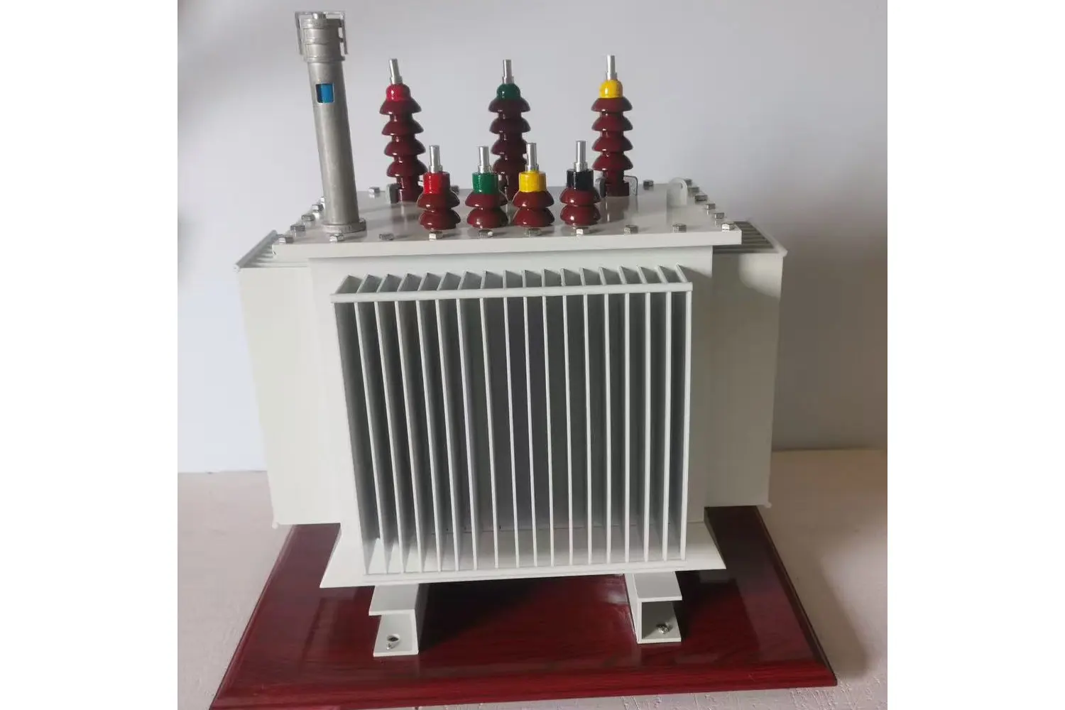 Cheap High-Efficiency Stacked Core Transformer from China Factory - Reliable Energy Solutions by Top Suppliers Manufacturer, Suppliers
