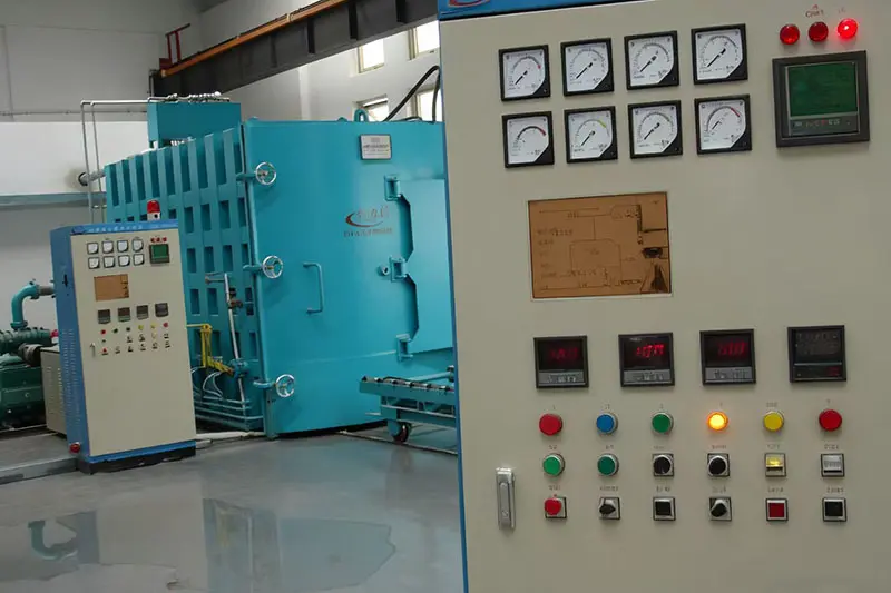 Vacuum Annealing Furnace Display 2