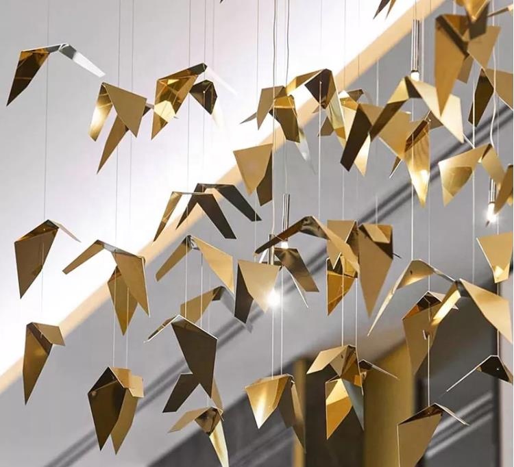 Luxury Gold Metal Art Custom Made Chandelier Pendant Lighting for Restaurant Hotels Clubs Lobby Stairs