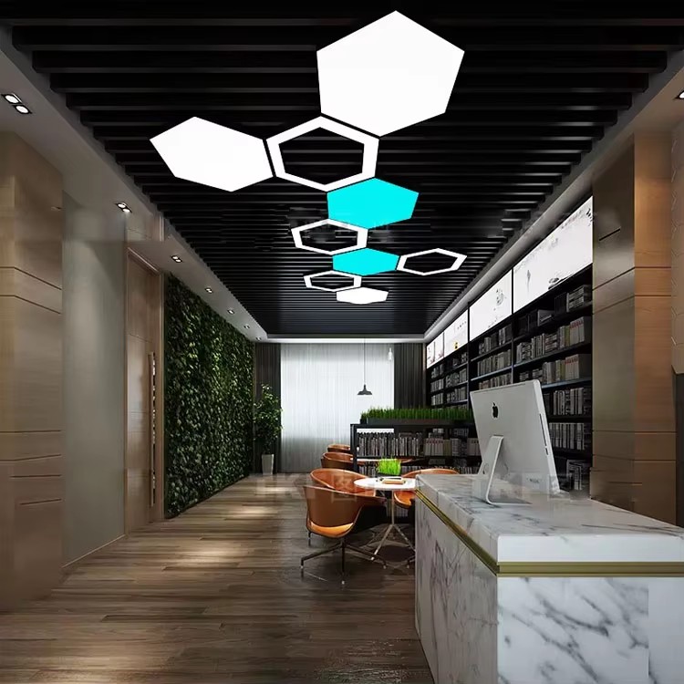 Modern Commerce Hexagon Light Indoor Decoration Lighting Gym Office LED Hanging Lamp Chandeliers Ceiling Pendant Lights