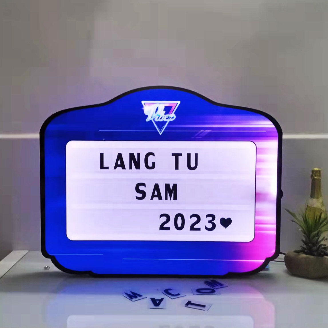 Custom Message Board Bottle Presenter Service VIP Glorifier Letter Board Sign for Nightclub bar Lounge Party Events Club Sign