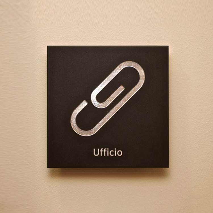 Custom Outdoor Illuminated Floor Stand Real Estate Building Sign Wayfinding Signage