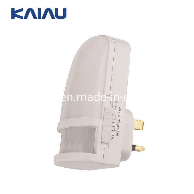 220V UK Plug Europe Plug Day and Night Photo Photocell Sensor Color Change LED Night Light
