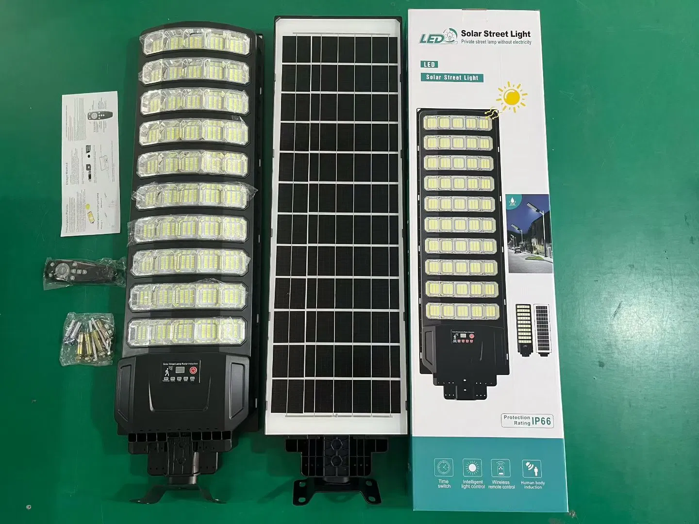 1000W Ultra Bright 18000mAh Solar Parking Lot Light with Remote Control Adjustable Lighting Modes for Garden Path Solar Street Light